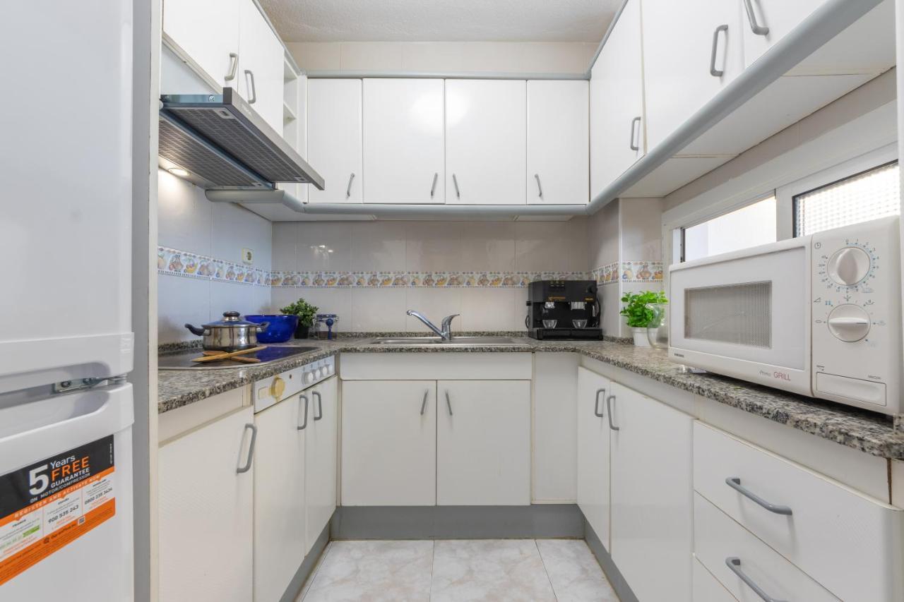 Homes & Go Bell Reco Basic IV La Pineda Exterior photo